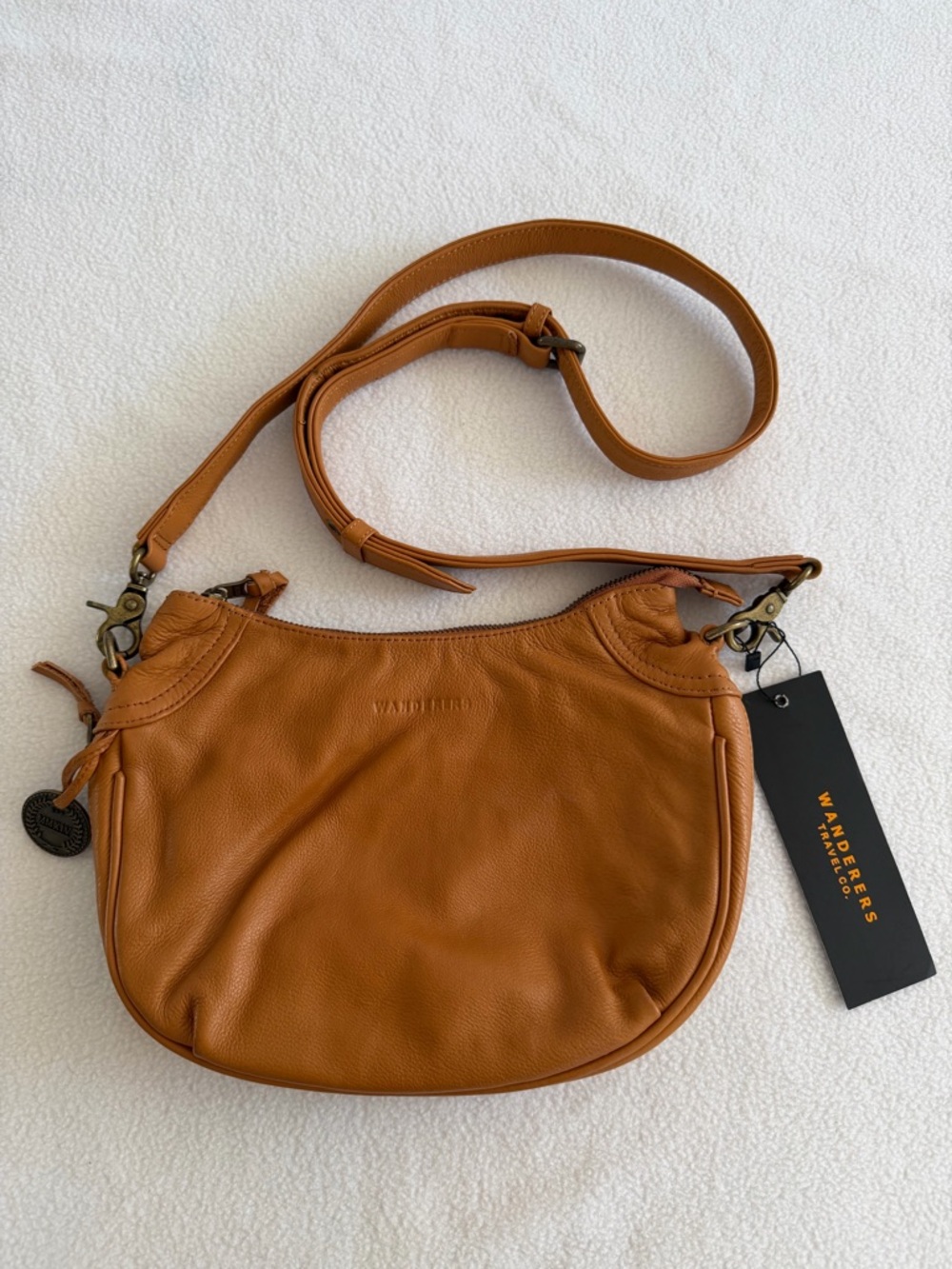 Wanderers Leather Crossbody Bag in Tan